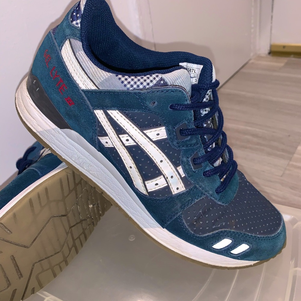 ASICS Patchwork Gel-Lyte III in Navy & White